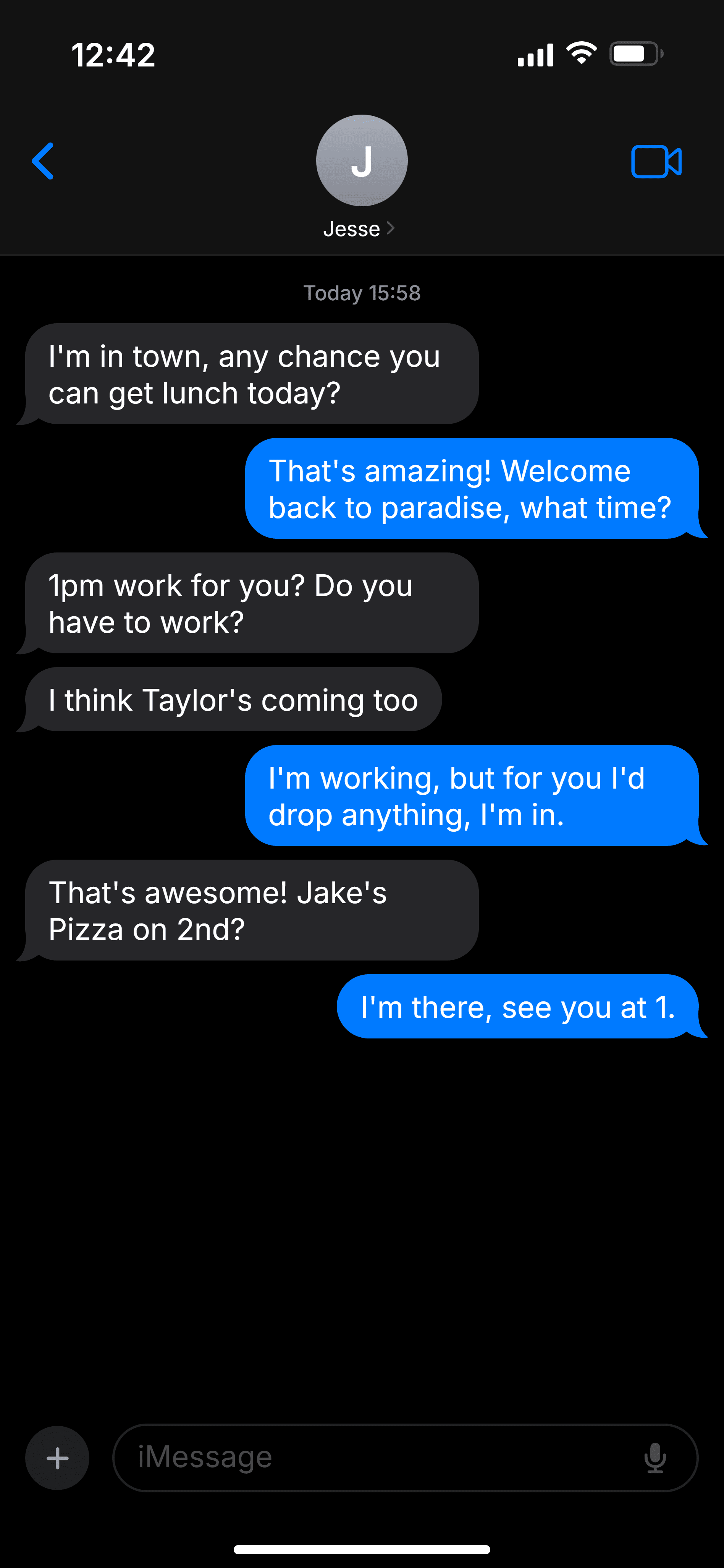 Lunch text conversation